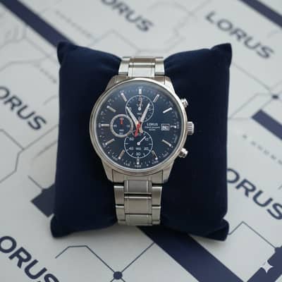 Stylish Lorus Chronograph Stainless Steel Watch