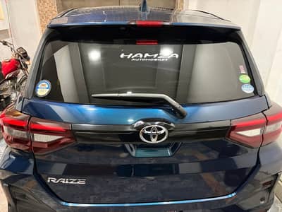 Tayota raize z package 360 cam Apple car paly