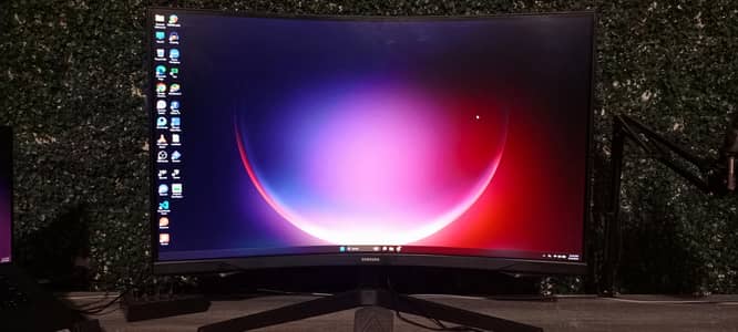 Samsung odyssey g5 32" curved monitor