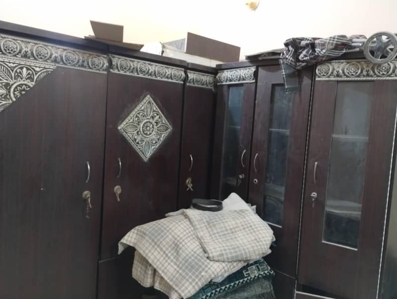 almari plus divider 3