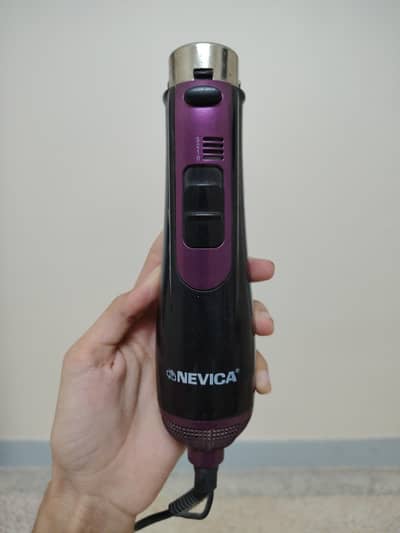 Nevica Hair Styler