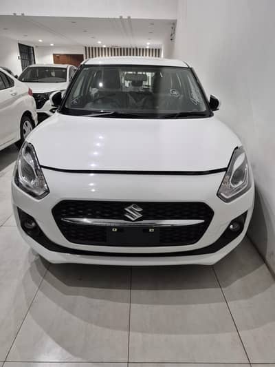 SUZUKI SWIFT GLX CVT  2025