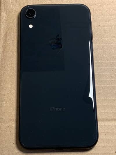 Iphone xr 10/10 factory unlock 64 gb