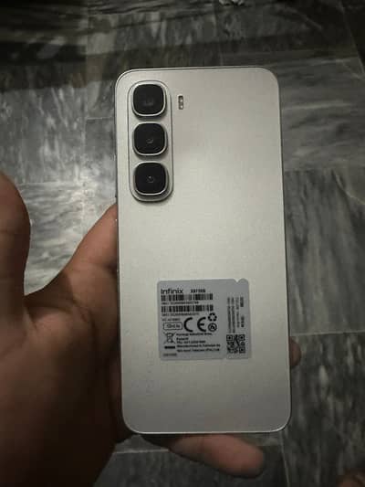 Infinix hot 60 i just box open ( urgent sell)