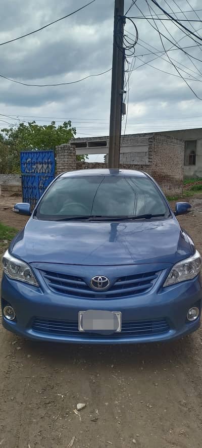 Toyota Corolla Altis 1.8 family used car.