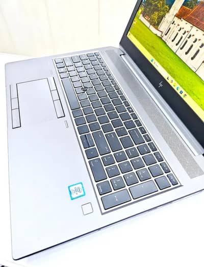 Hp ZBook studio G6 Mobile Workstation i7 -9th  with 4 GB Nvidia T2000