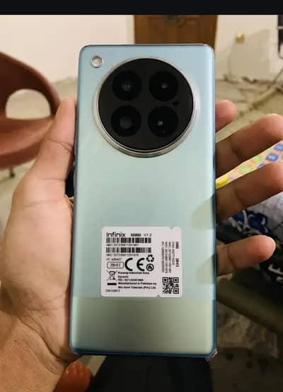 Infinix Zero 40 condition 10/9 all ok phone with box charger