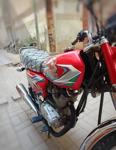 Honda | CG 125cc  | Model 2023 | Contact WhatsApp: *03266773676* |