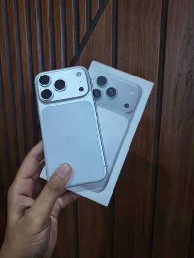 Brand new iPhone 17 pro 256gb USA model