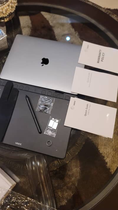 Ugee graphic tablet best for graphic design and online classes