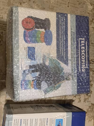 Foldable telescoping