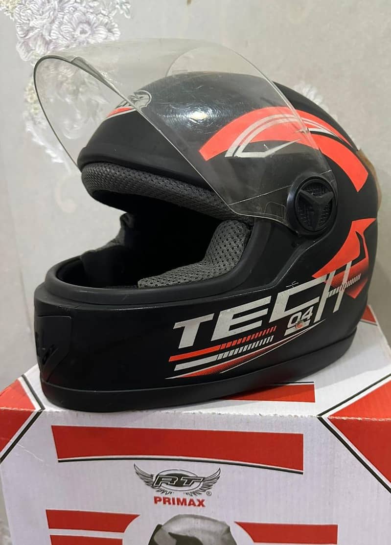 Helmet 0