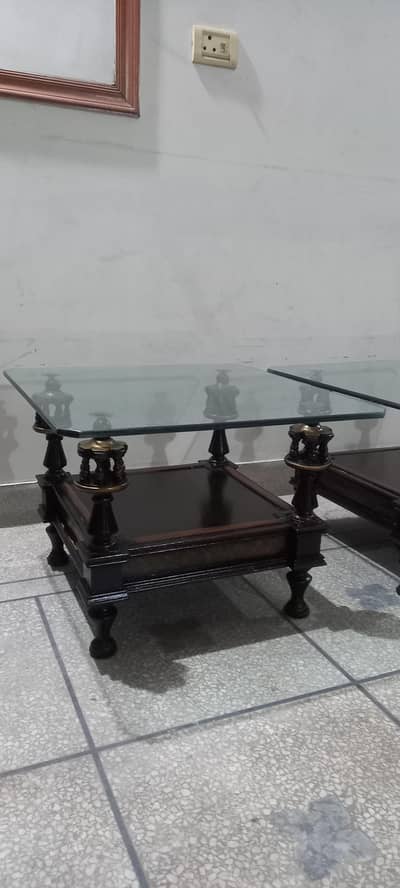 2-Side tables with 12mm glass