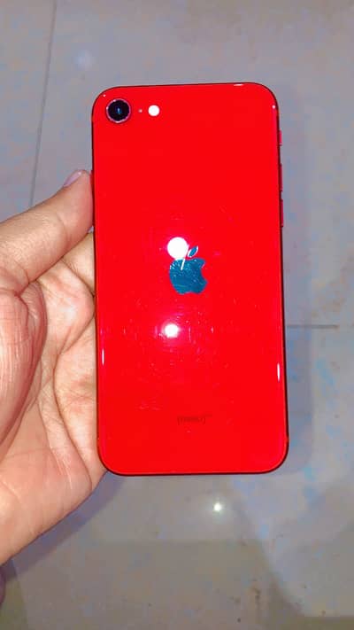 Se 2020 storage 64gb