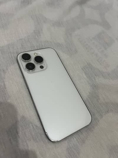 iPhone 14 Pro (E-sim approved)