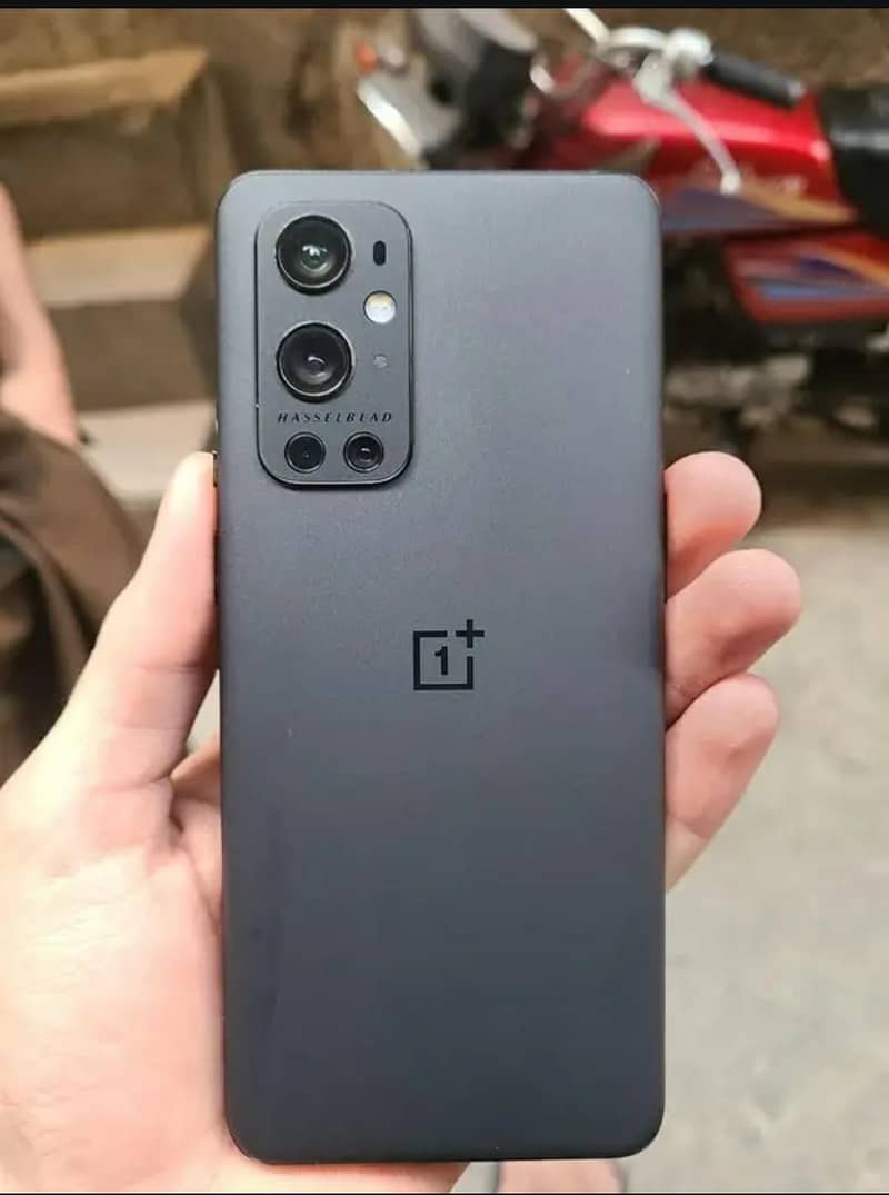 OnePlus 9 pro 1