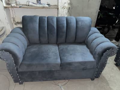 Branded sofa set for sale
