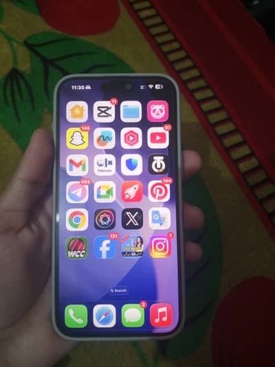 15 pro max Non pta 256 , 86 health