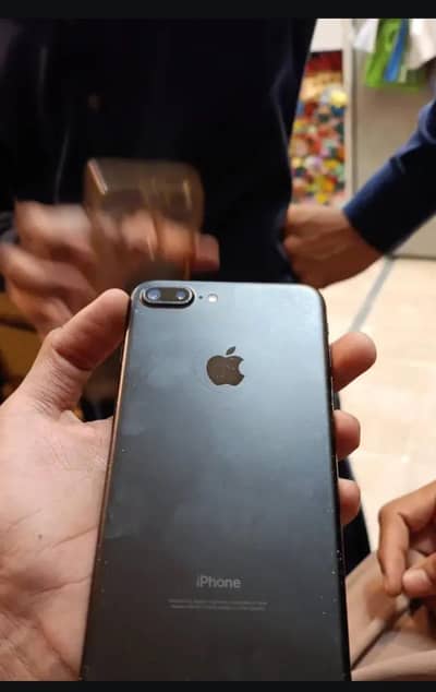 iphone 7 plus non PTA 128 gb  urgent sale