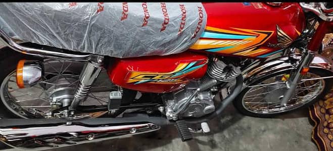 Honda CG 125 2026 zero meter Gold number
