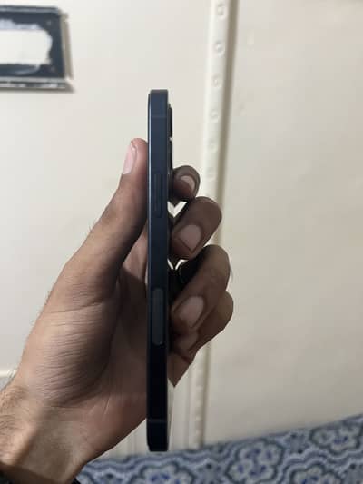 iPhone 12 Jv sim time available