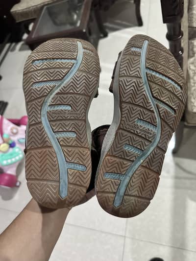 100% original Hush Puppies Sandal for men. Condition 10/10 Size Uk 8