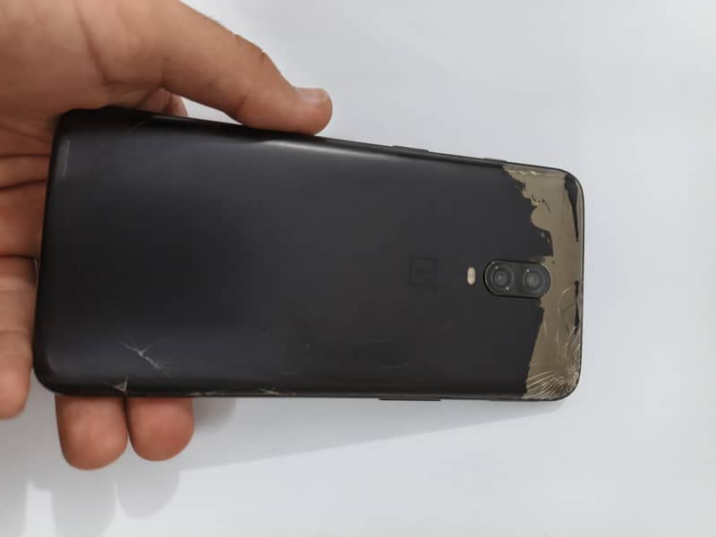 OnePlus 6T 4