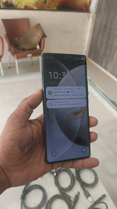 urgent sale no box serious contact WhatsApp 03257700480