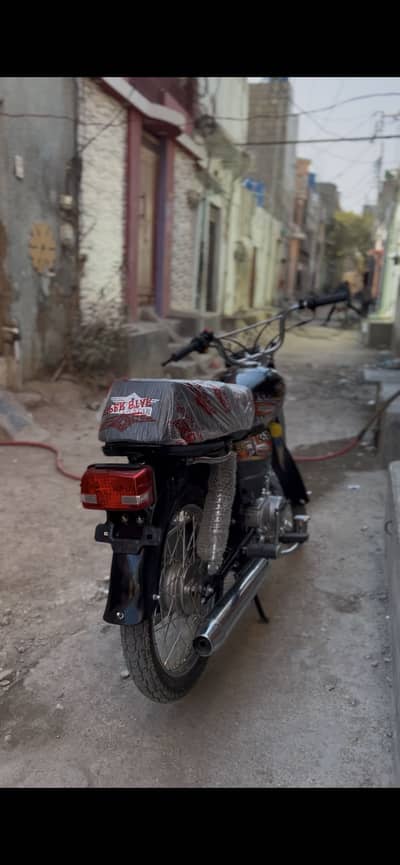 1994 model Honda bike super star bani hn 2026 new condition 10 by 10