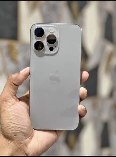 iphone 15 pro max jv natural titanium Clr 94% health