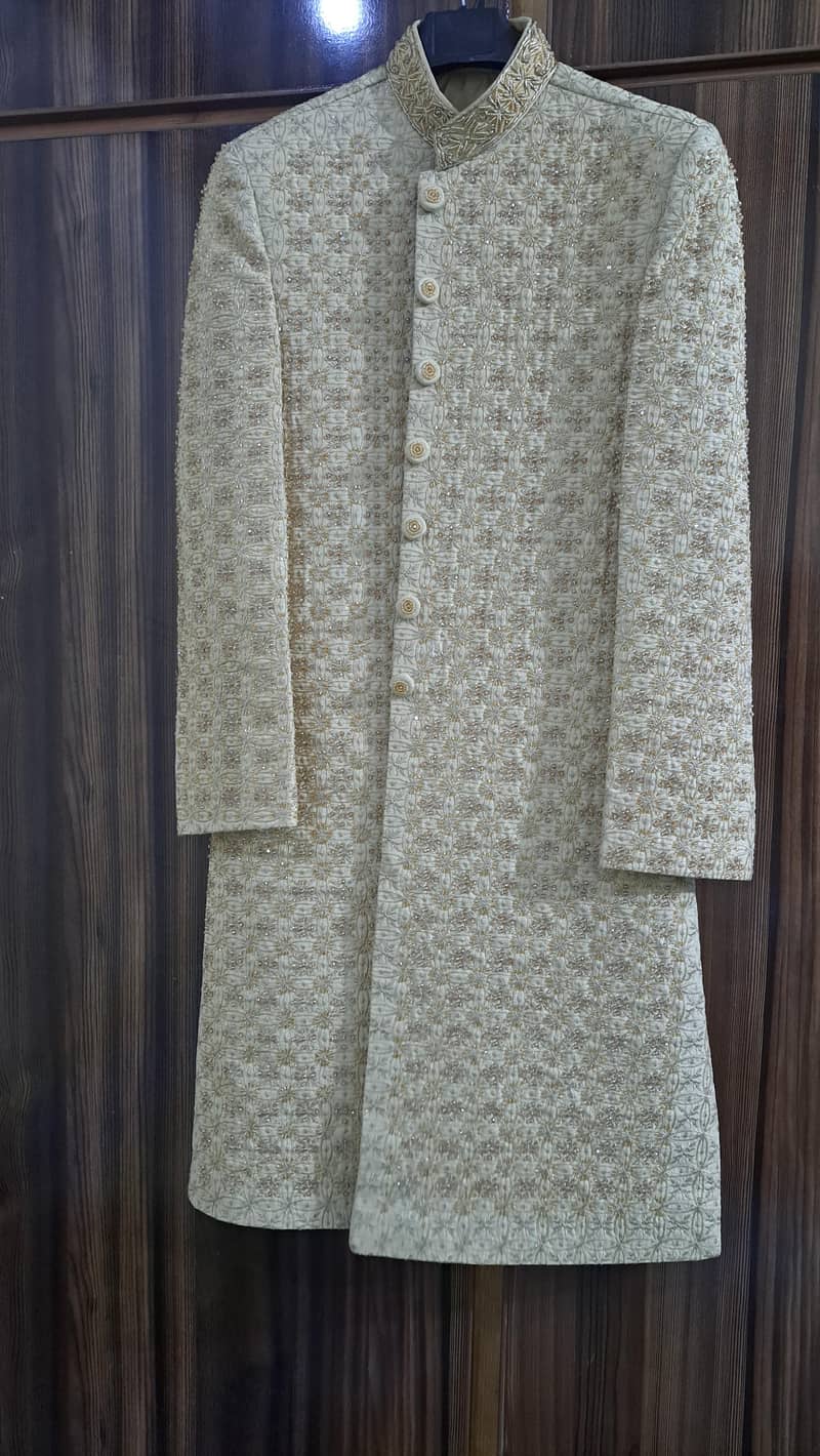 Sherwani 0
