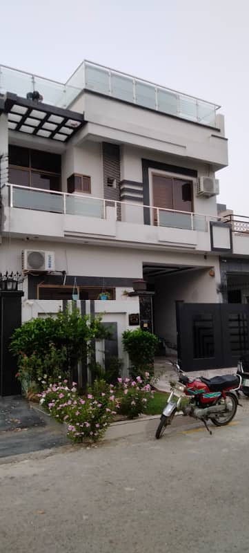 5 MARLA USED HOUSE AVAILABLE FOR RENT EE BLOCK CITI HOUSING GUJRANWALA