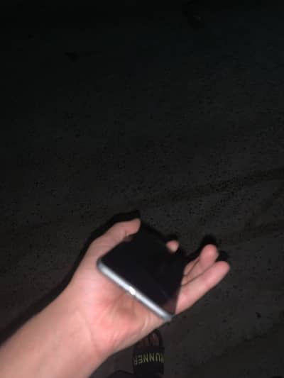 iPhone 8 plus pta aprooved 64 gb 0341-164-25-95