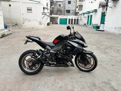 Kawsaki Z1000 2013 special edition