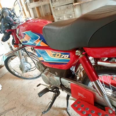 CD 70 cc Honda 25/26 shor kot city