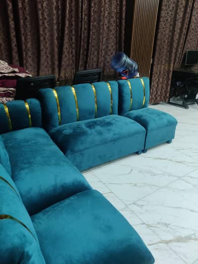 New Sofa set unused in Office