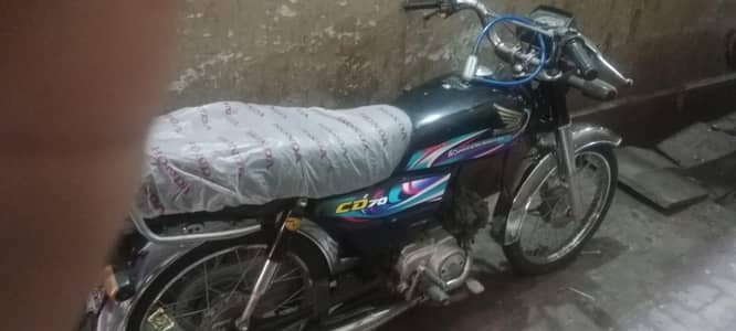 HONDA CD 70 2024