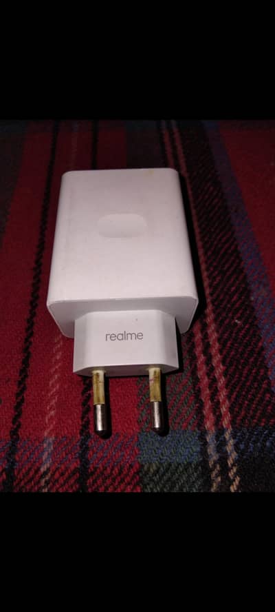 Realme 6i 18W supervooc charger box pulled