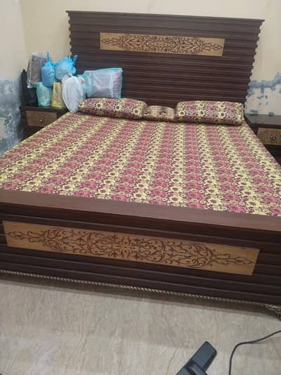 Complete bed set ( 9 months used ).