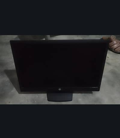 ya Hai CPU ka led monitor or Mai is ko majboribmai sell kar rah ho