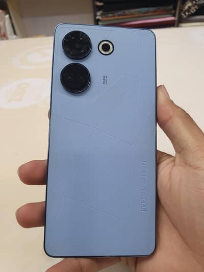 Tecno camon 20 pro 8+8 256 totally original complete box