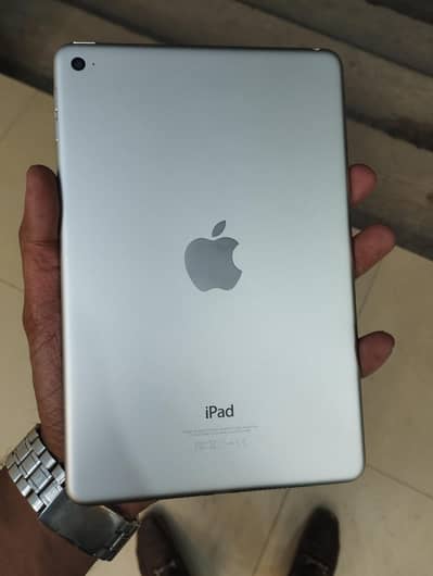 iPad Mini 4 , 128gb