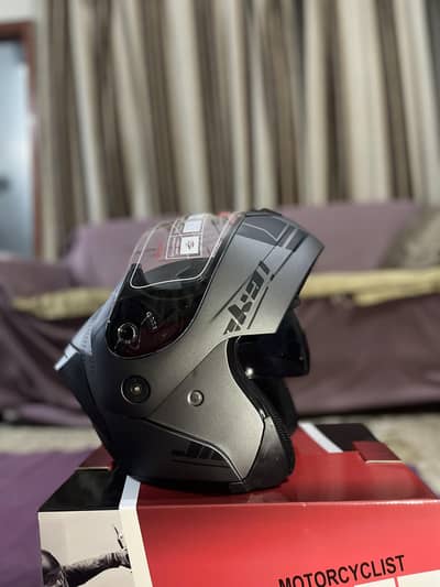 JECKAI DOT VERIFIED BOX PACK UNBREAKABLE HELMET