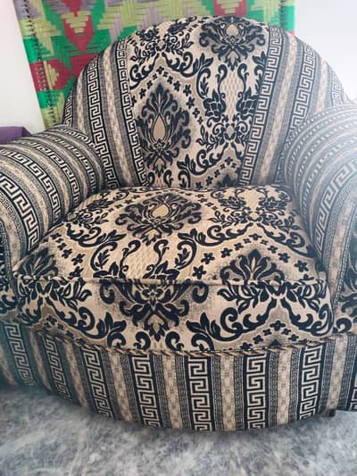 Strong Wooden Sofa Set for Sale – Excellent Quality