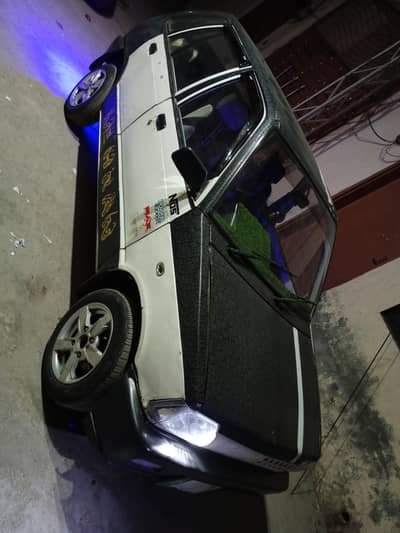 Suzuki mehran 2007 modal  bahir se 1 pis pent Baki total jenion
