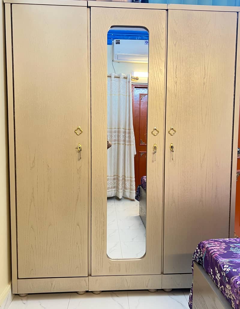 Complete bedroom set 1