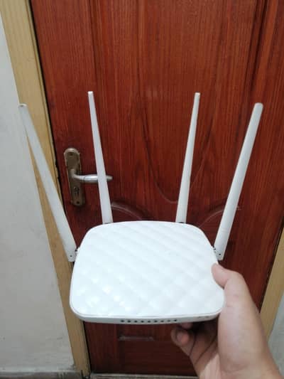 Tenda wifi router