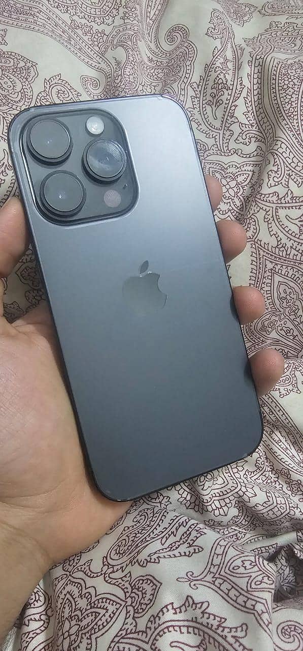 iPhone 14 Pro 0