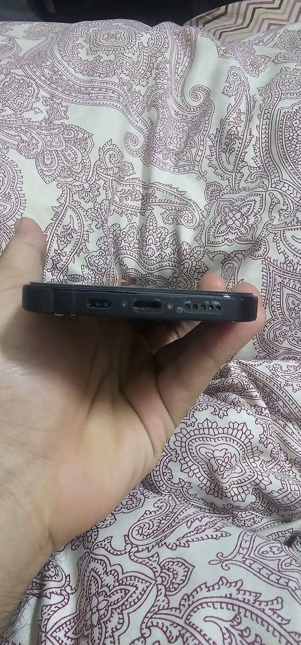 iPhone 14 Pro 2