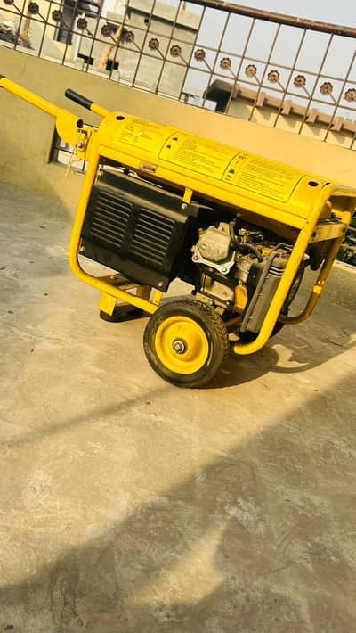 juat 60 hours used  contact number 03047660599